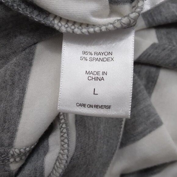 New York & Co | Soho Street Striped Knit Maxi Skirt Front Slit Gray White | Sz L - Picture 8 of 9